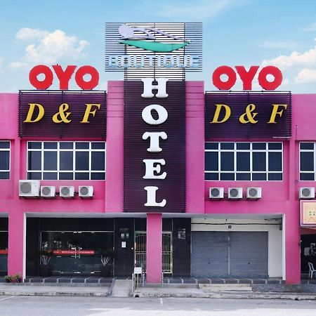 Oyo 498 D&F Boutique Hotel Senawang Σερεμπάν Εξωτερικό φωτογραφία