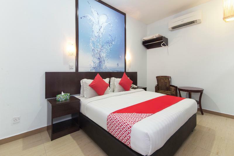 Oyo 498 D&F Boutique Hotel Senawang Σερεμπάν Εξωτερικό φωτογραφία