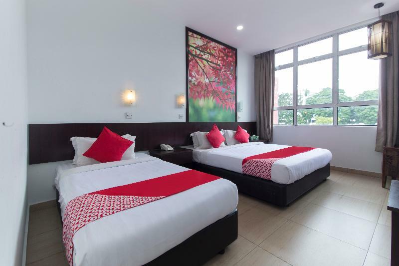 Oyo 498 D&F Boutique Hotel Senawang Σερεμπάν Εξωτερικό φωτογραφία